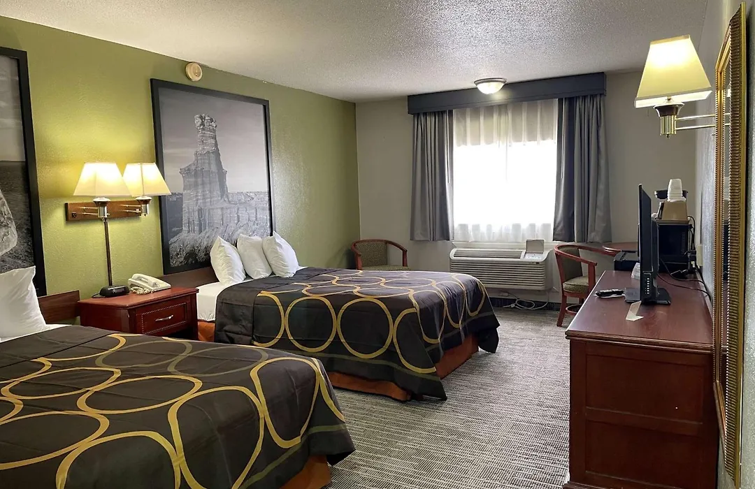 Super 8 By Wyndham Amarillo Central Tx-1