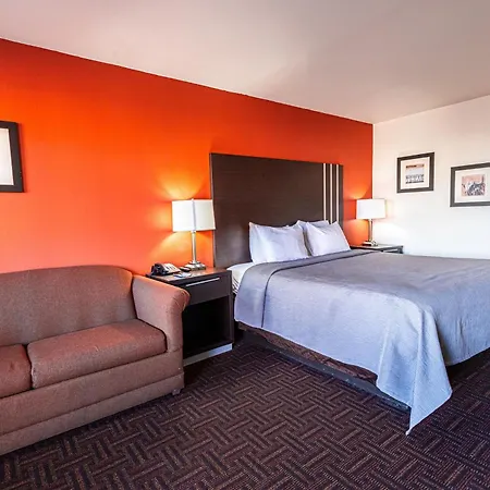 Quality Inn Amarillo I-40 East-3
