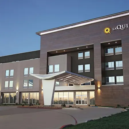 La Quinta By Wyndham Amarillo Airport-3