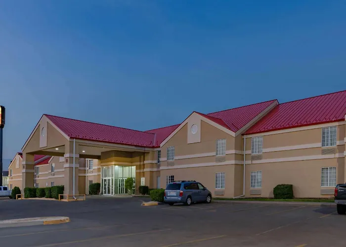 Super 8 By Wyndham Amarillo West Hotel